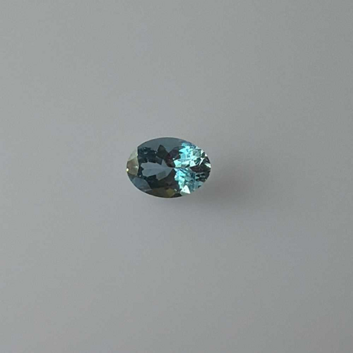 0.62 carat BLUE Oval Aquamarine (1)