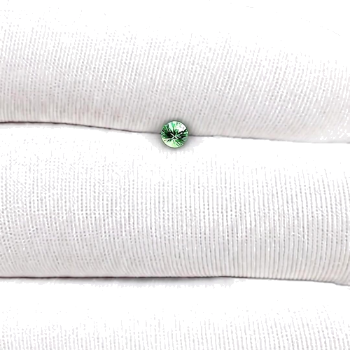 0.17 carat GREEN Round Alexandrite (1)