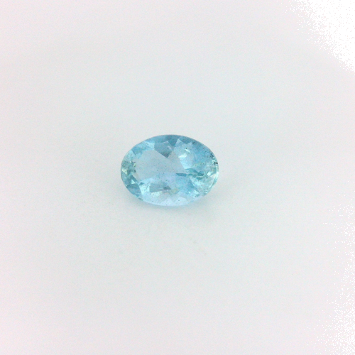 0.64 carat BLUE Oval Aquamarine (1)