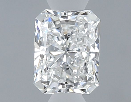 0.3 carat E-VVS1 Natūralus Radiant Deimantas (1)
