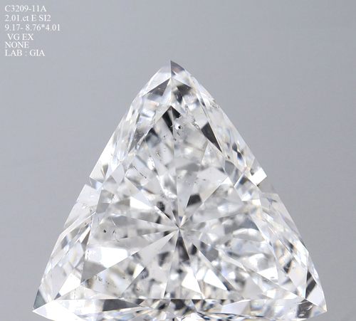 2.01 carat E-SI2 Natūralus Triangular Deimantas (1)