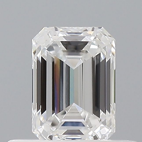 0.51 carat E-VVS2 Natūralus Emerald Deimantas (1)