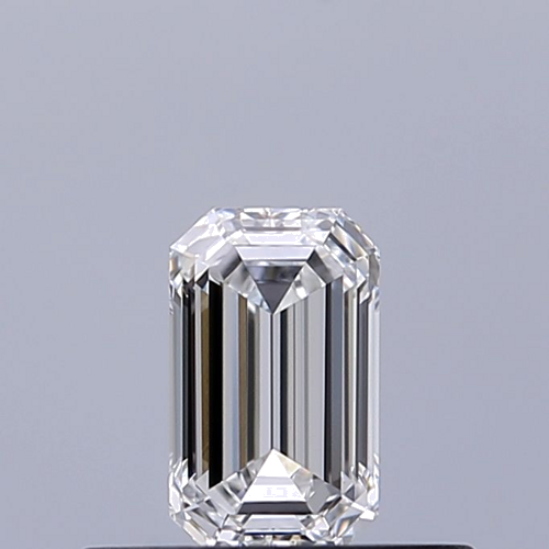 0.32 carat E-VVS2 Natūralus Emerald Deimantas (1)