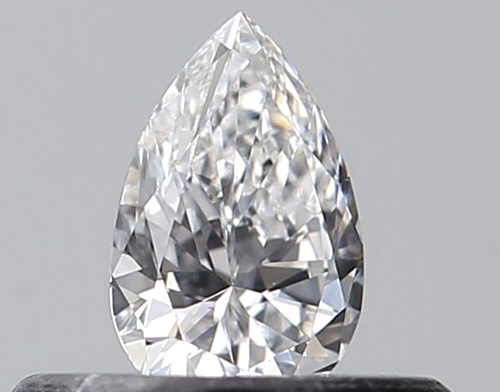 0.24 carat D-VVS1 Natūralus Pear Deimantas (1)
