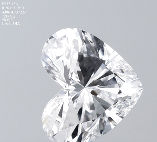 0.28 carat D-VS1 Natūralus Heart Deimantas (1)