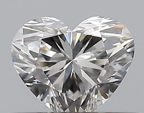 0.31 carat F-VVS1 Natūralus Heart Deimantas (1)