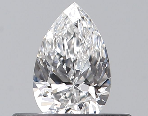 0.3 carat E-VS2 Natūralus Pear Deimantas (1)