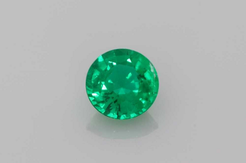 0.53 carat GREEN Round Smaragdas (1)