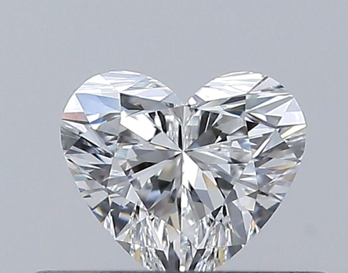 0.3 carat E-VS1 Natūralus Heart Deimantas (1)