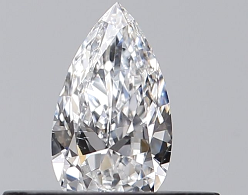 0.24 carat E-VS2 Natūralus Pear Deimantas (1)