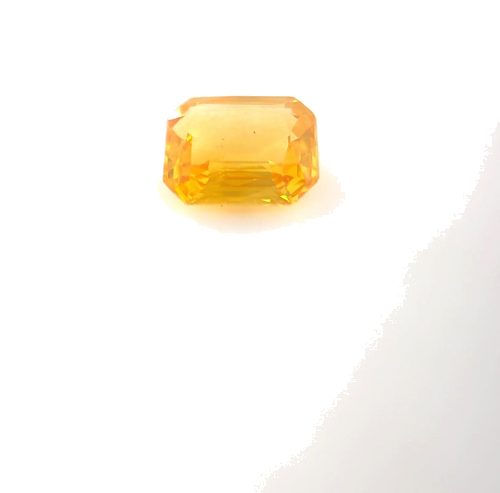 0.57 carat YELLOW Radiant Safyras (1)