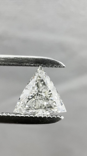 0.5 carat I-VS2 Natūralus Triangular Deimantas (1)