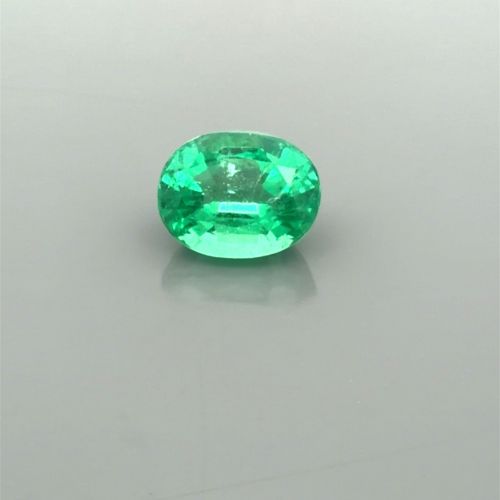 3.21 carat GREEN Oval Smaragdas (1)