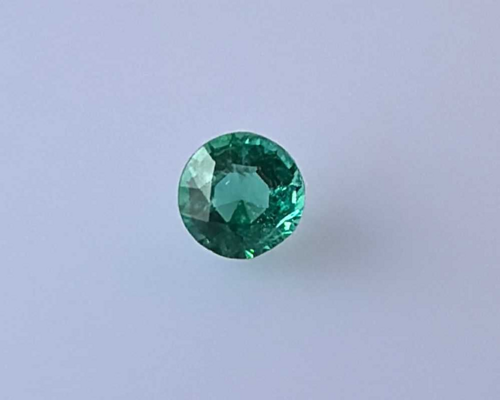 0.44 carat GREEN Round Smaragdas (1)