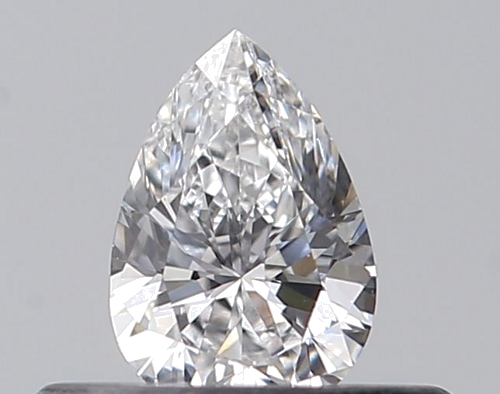 0.26 carat D-VVS2 Natūralus Pear Deimantas (1)