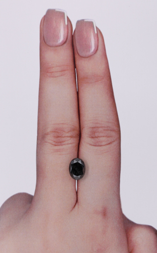 1.77 carat Fancy Black-VVS2 Natūralus Oval Deimantas (1)