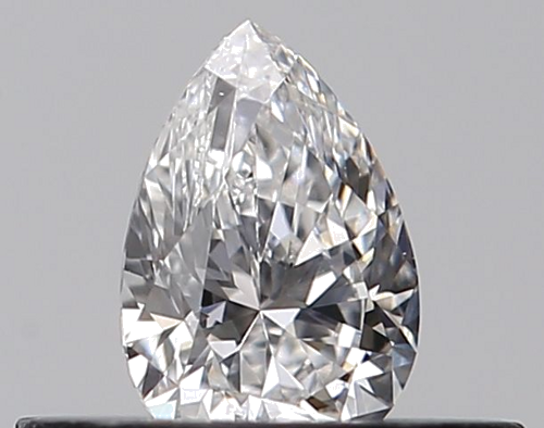0.27 carat E-VS1 Natūralus Pear Deimantas (1)