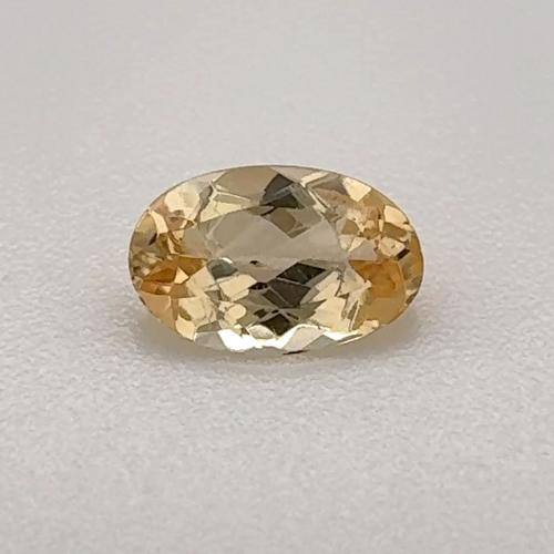 0.525 carat YELLOW Oval Topaz (1)
