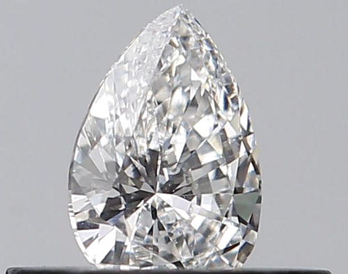 0.26 carat F-VVS2 Natūralus Pear Deimantas (1)