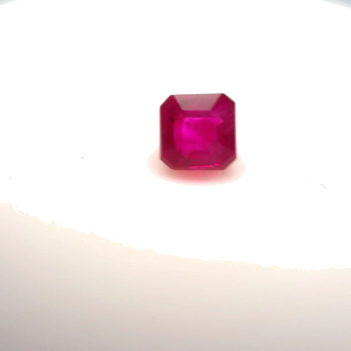 0.53 carat RED Asscher Rubinas (1)