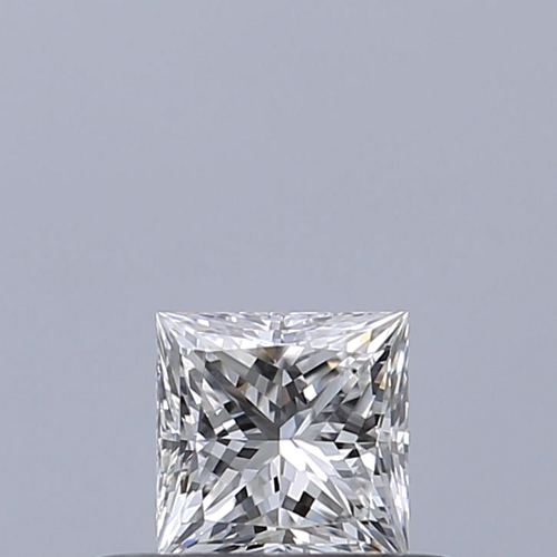 0.32 carat E-IF Natūralus Princess Deimantas (1)