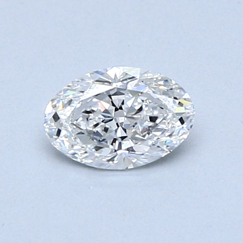 0.53 carat E-VVS2 Natūralus Oval Deimantas (1)