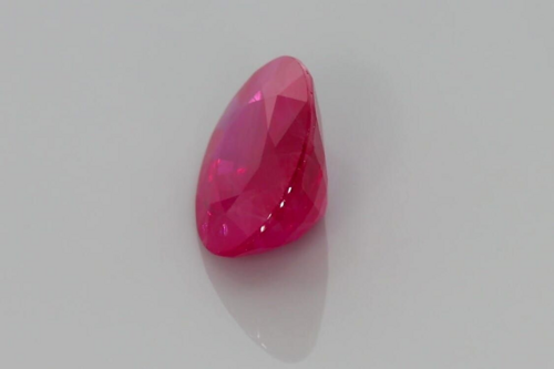 2.46 carat RED Rubinas (1)