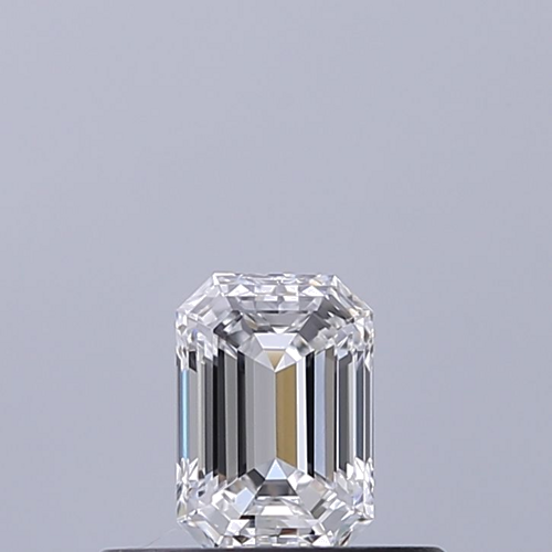 0.32 carat D-VVS2 Natūralus Emerald Deimantas (1)