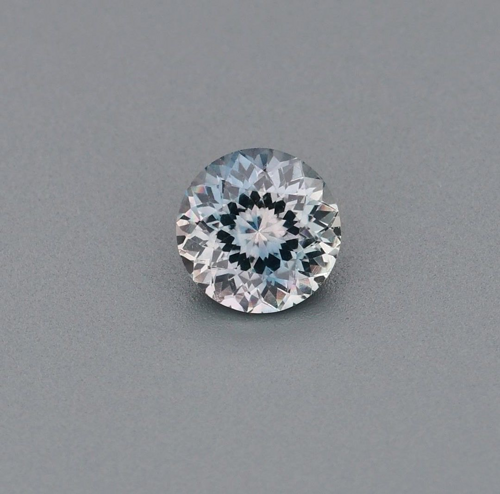 0.61 carat MULTI_COLOR Round Safyras (1)