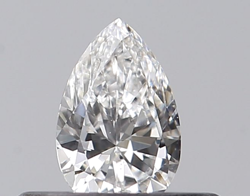 0.24 carat E-VS1 Natūralus Pear Deimantas (1)