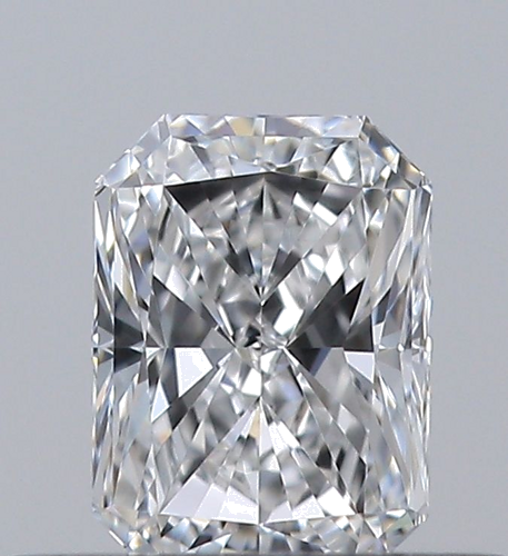 0.3 carat E-VVS1 Natūralus Radiant Deimantas (1)