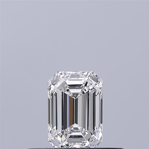 0.31 carat E-VVS2 Natūralus Emerald Deimantas (1)