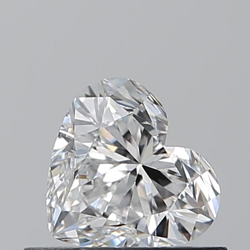 0.51 carat E-VVS1 Natūralus Heart Deimantas (1)