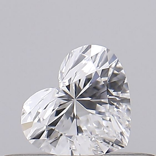 0.22 carat E-VVS1 Natūralus Heart Deimantas (1)