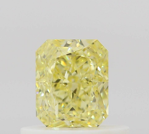 0.52 carat Fancy Intense Yellow-VS1 Natūralus Radiant Deimantas (1)