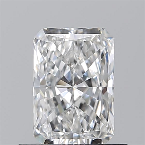 0.72 carat E-IF Natūralus Radiant Deimantas (1)