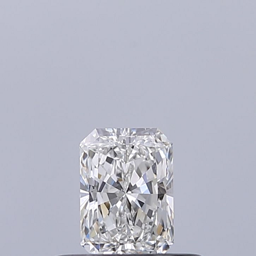 0.3 carat F-IF Natūralus Radiant Deimantas (1)