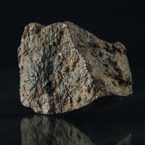 187 g Meteorīts (3)