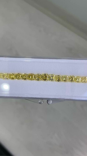 0.35 carat Fancy Intense Yellow-VVS2 Natūralus Asscher Deimantas (1)