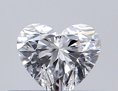 0.3 carat D-VVS1 Natūralus Heart Deimantas (1)