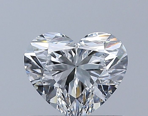 0.6 carat E-SI2 Natūralus Heart Deimantas (1)