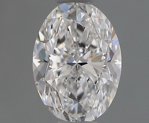 0.7 carat D-VVS1 Natūralus Oval Deimantas (1)