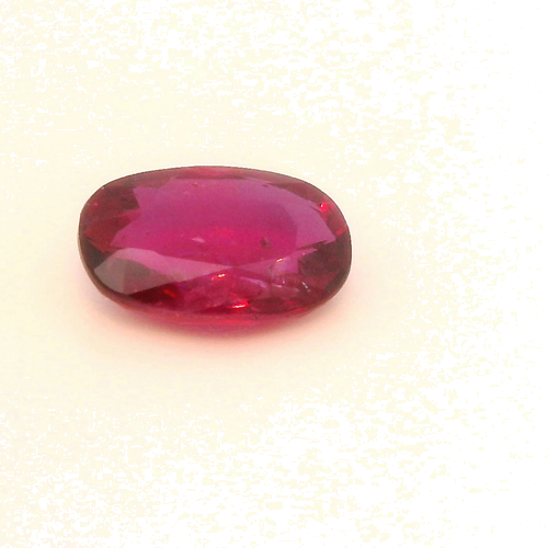 0.61 carat RED Oval Rubinas (1)
