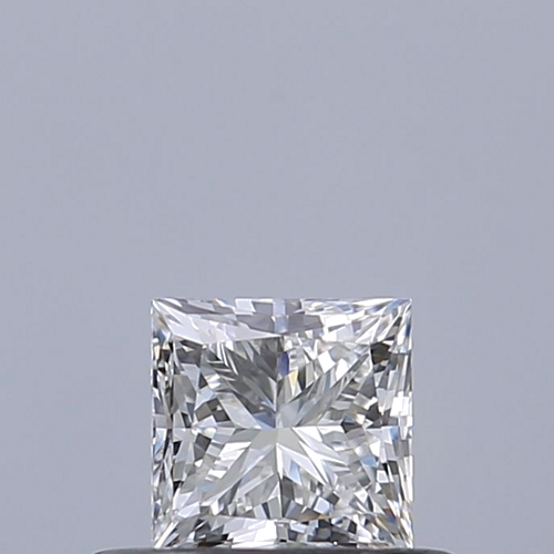 0.4 carat E-IF Natūralus Princess Deimantas (1)