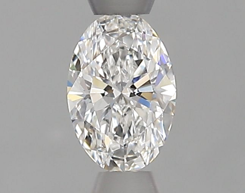 0.4 carat E-VVS2 Natūralus Oval Deimantas (1)