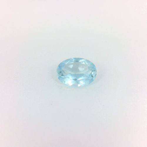 0.68 carat BLUE Oval Aquamarine (1)