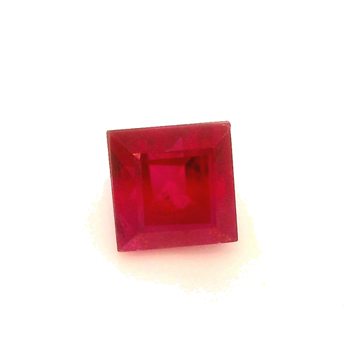 0.6 carat RED Square Rubinas (1)