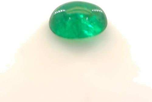 0.69 carat GREEN CABOCHON cut Oval Smaragdas (1)