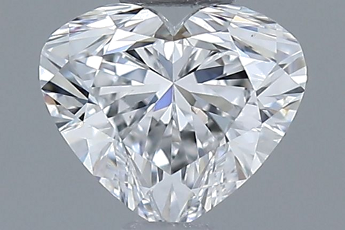 0.53 carat D-VS2 Natūralus Heart Deimantas (1)