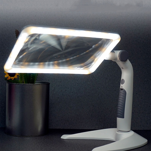 Galda palielināmais stikls 2,5x (5)